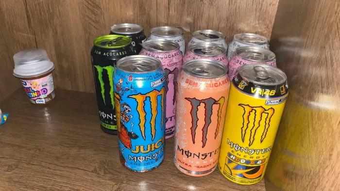 Latinhas Monster 