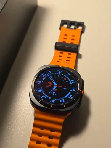 Galaxy Watch Ultra Titanio Cinza 2025 (64gb) + Caixa, carregador e fonte originais