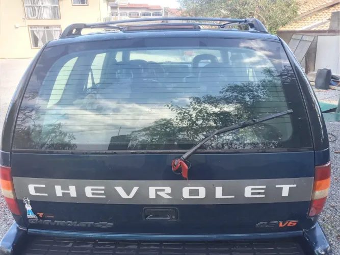 Chevrolet S10 Blazer DLX 4.3 V6 1998