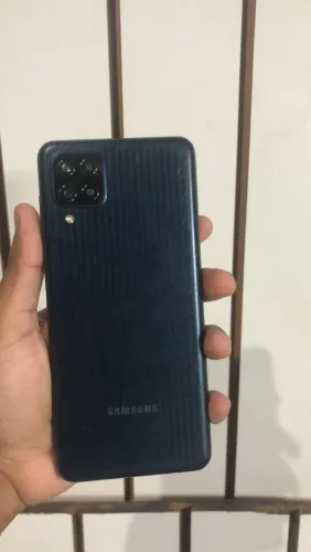 Samsung M12
