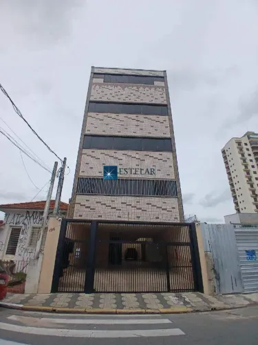 LINDA SALA PARA LOCAÇÃO EM EXCELENTE LOCALIZAÇÃO CENTRAL