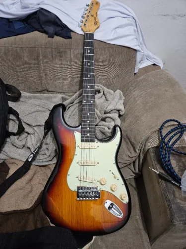 Guitarra Tagima TG-500 Sunburst - Novíssima - Completa