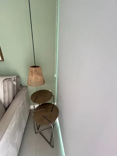 Mesinha de cabeceira