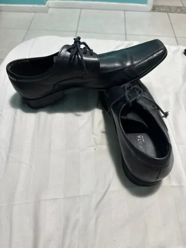 Sapato social masculino - tamanho 40