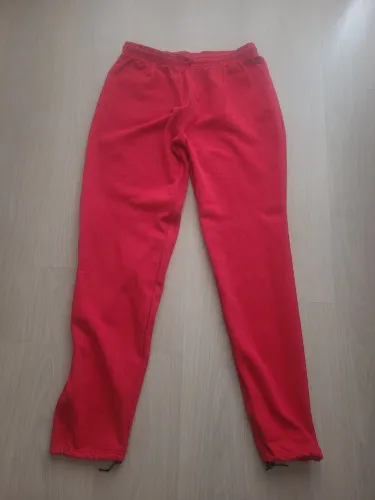 Calça vermelha