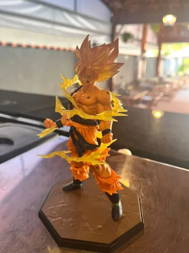 Goku Super Sayajin 16CM Pronta entrega
