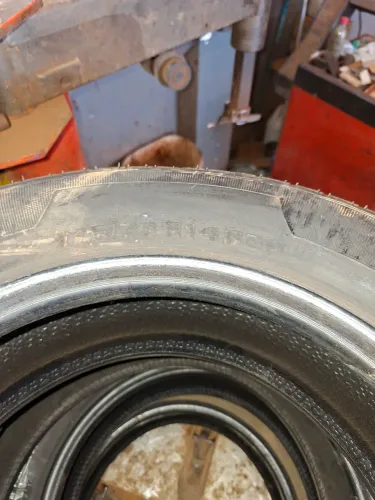 Pneus 175/70R14 82P