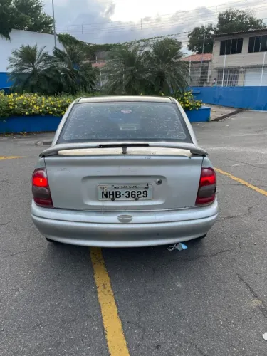 Chevrolet Corsa SED Class.life 1.0/1.0 Flexpower (álcool) 2007