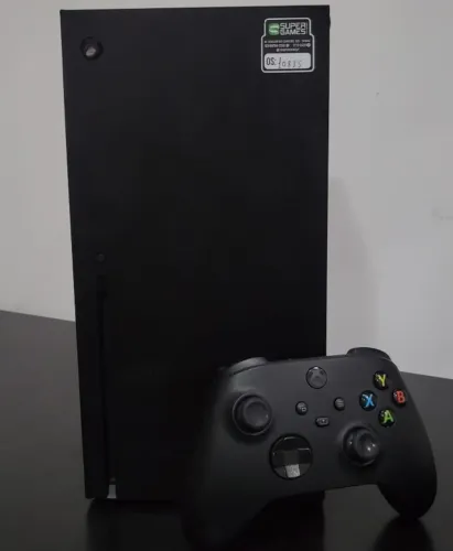 Xbox Series X - 1 TB (Com leitor de Mídia Física)
