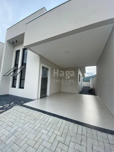 Casa à venda no Bairro Trinta Reis em Nova Trento/SC