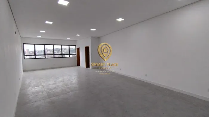 SALÃO COMERCIAL  CENTRO COMERCIAL JÁCOMO ZANQUETA (sala 05) - Ferraz de Vasconcelos