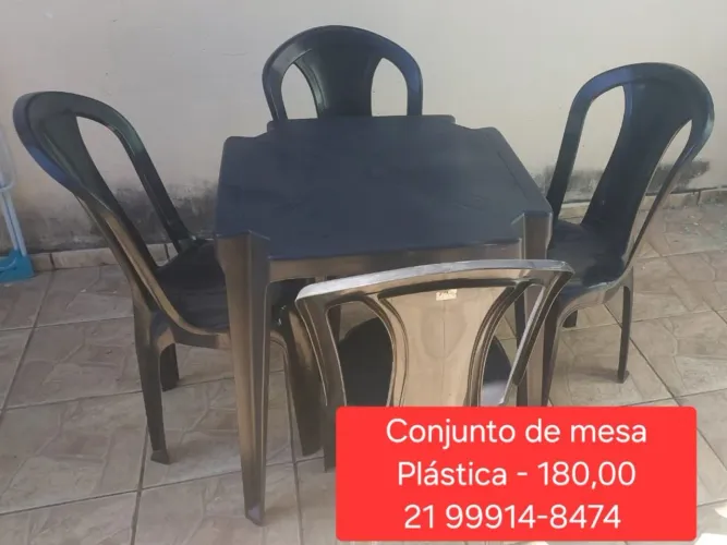 VENDO CONJUNTOS DE MESA PLÁSTICA - 3 CONJUNTOS