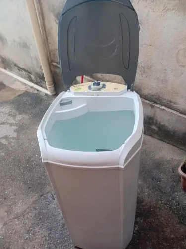 Tanquinho de lavar roupa