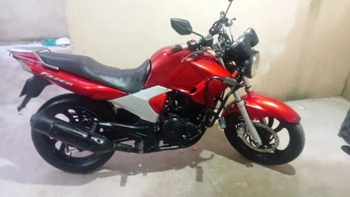 Vendo fazer 250 cc