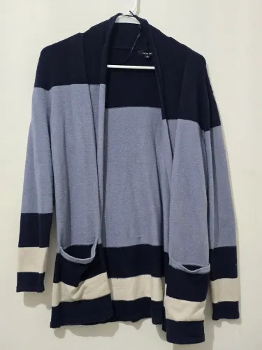 Cardigan Feminino Listrado com bolso - USADO