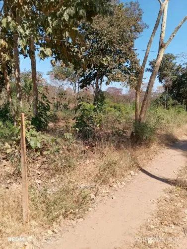 Terreno nós fundos do Bairro Parque Atalaia, cidade Cuiabá.