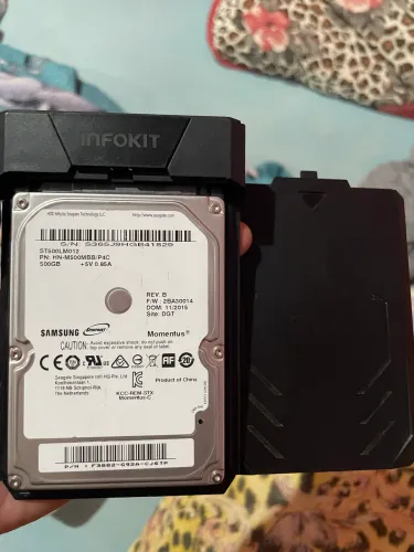 Hd externo de 500GB + case