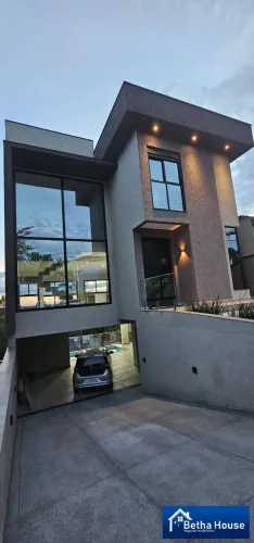 Casa de 240 m2 para Venda no condomínio Nova Paulista em Jandira - SP