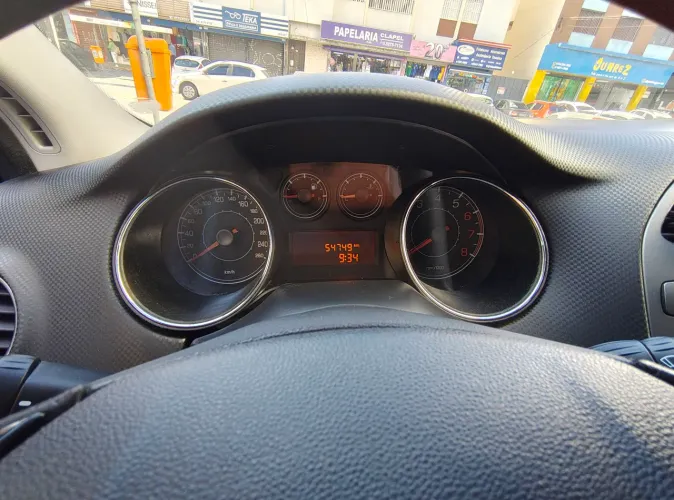 Fiat Bravo Essence 1.8 Flex 16V 5P 2012