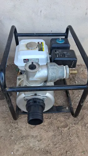 Motorbomba a gasolina thoyama..