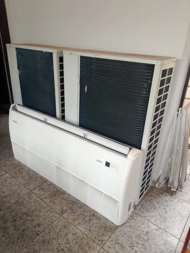 Ar condicionado piso teto 56.000 btus