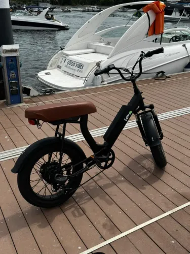 Bicicleta elétrica lev Cruiser super nova