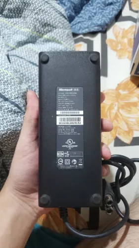 Fonte original Xbox 360 S