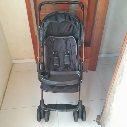 Carrinho de bebê Galzerano 