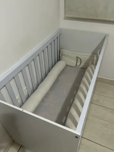 Berço americano 3 em 1 com colchão