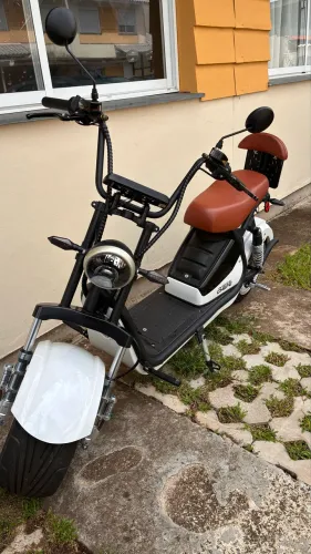 Moto Elétrica Moto Chefe S8 3.000w - Potente, Econômica e Estilosa
