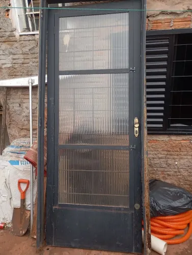 Porta de aço usada excelente para uso