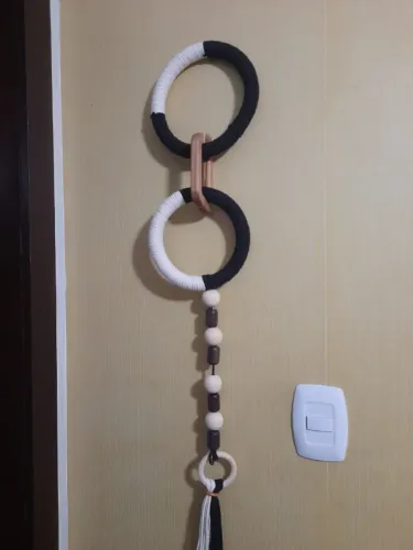 Colar de mesa ou parede