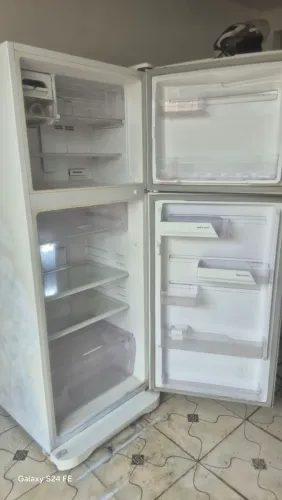 Geladeira electrolux tf51