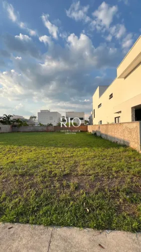 Lote à venda no Condomínio Recanto Verde