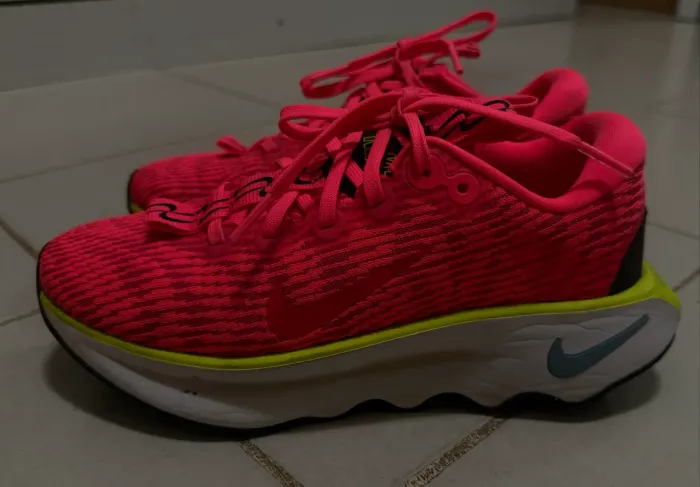 Tênis Nike 34 feminino