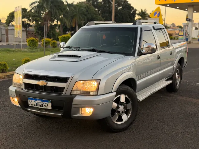 Chevrolet S10 P-up Executive 2.4 MPFI F.power CD 2011