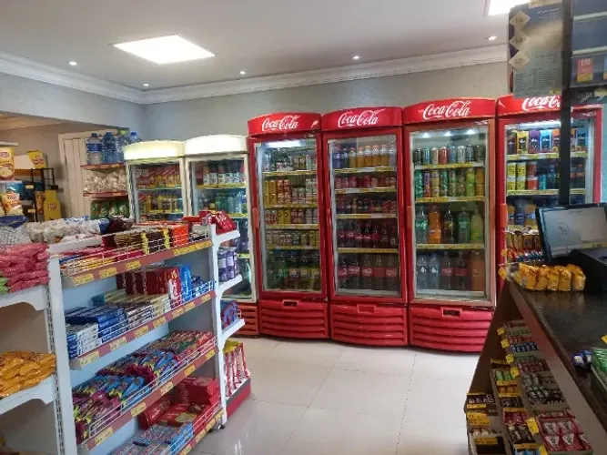 Vende-se Panificadora e Confeitaria com Mercearia