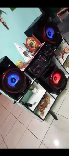 Som LG CD Bluetooth 3 caixa som muito alto