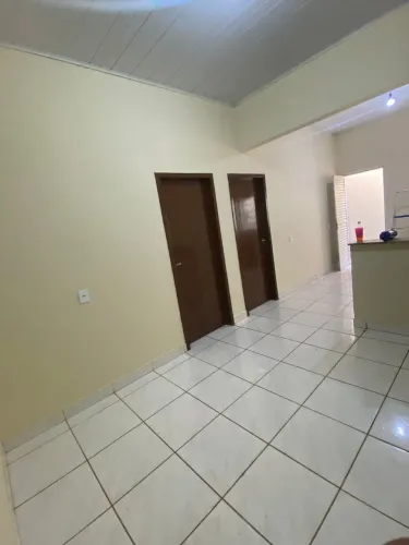 Aluga-de apto próximo a av. Jatuarana 