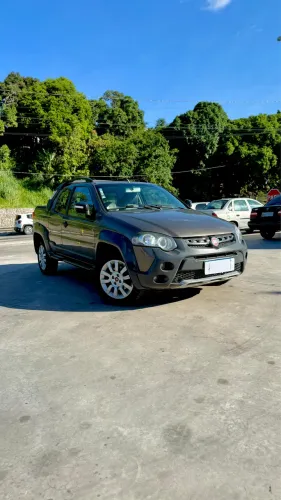 Fiat Strada Adventure1.8/ 1.8 Locker Flex CD 2014