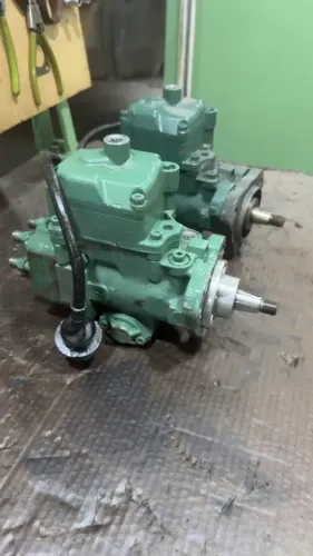 Bomba Injetora De Combustível Diesel Volvo Penta Motor Kad44 Nautica Marinizado Maritimo