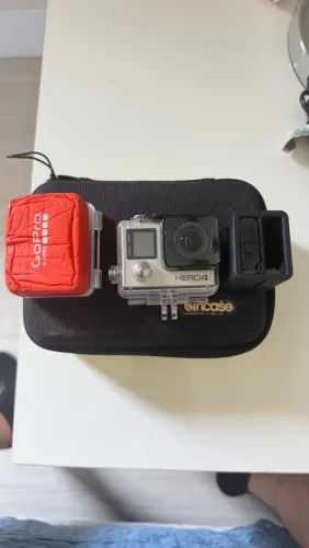 Gopro Hero 4 Black com acessórios