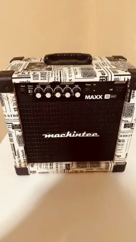 Amplificador cubo Guitarra Mackintec