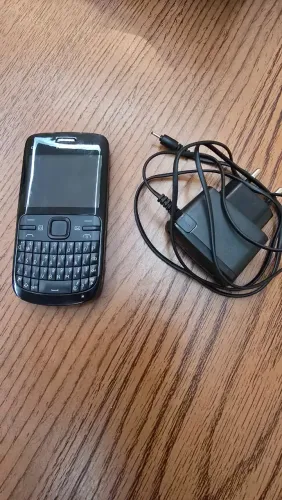 Nokia C3-00 Black para Colecionadores