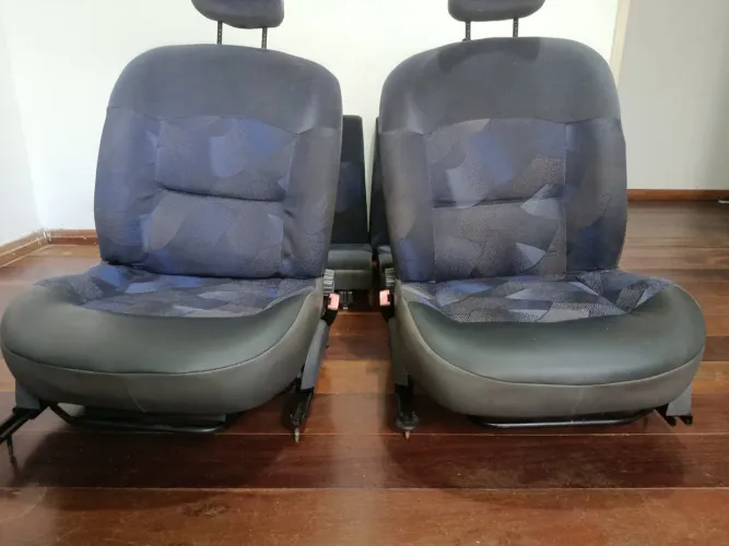 Bancos de Renault Clio top
