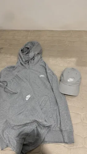 conjunto nike club cinza