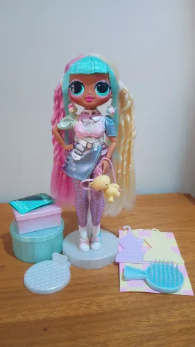 Boneca Lol OMG Candylicious Completa