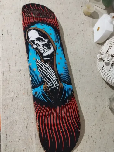 shape de skate da marca Zero,