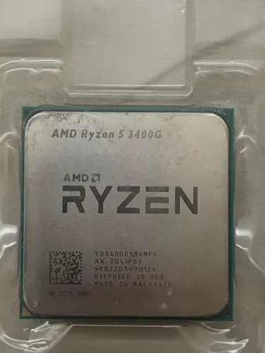 Processador Ryzen 5 3400g, 4 núcleos l 8 threads, gráfico integrado Radeon Vega 11