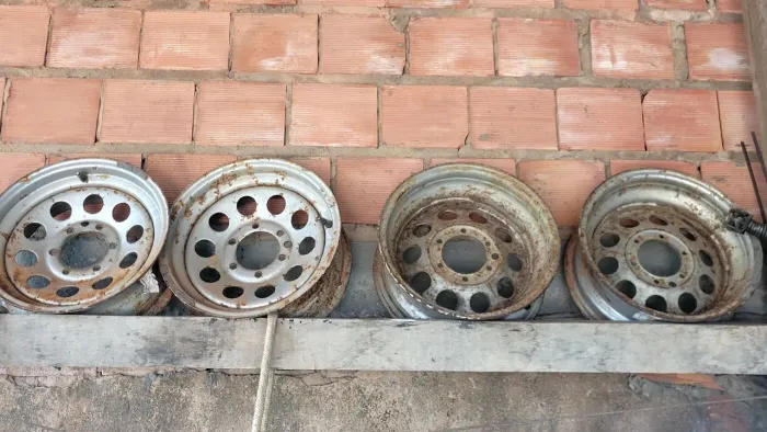 Roda completa da lander e tenere 250